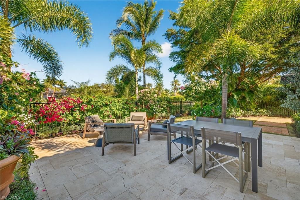 16469 Celebrita Ct, Naples, FL 34110 Photo