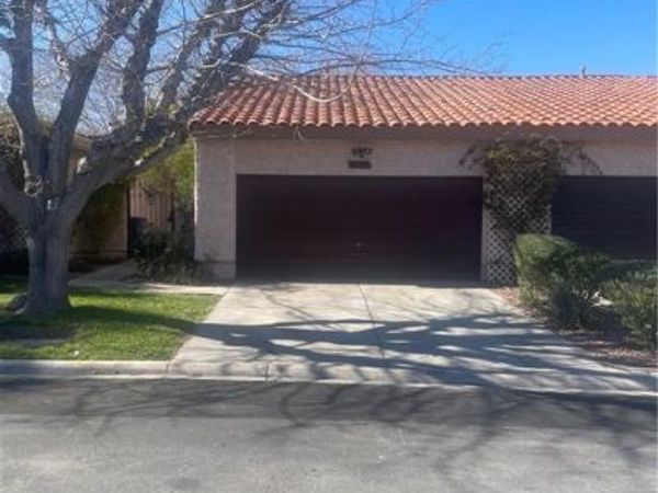 2411 Domingo Street, Las Vegas, NV 89121