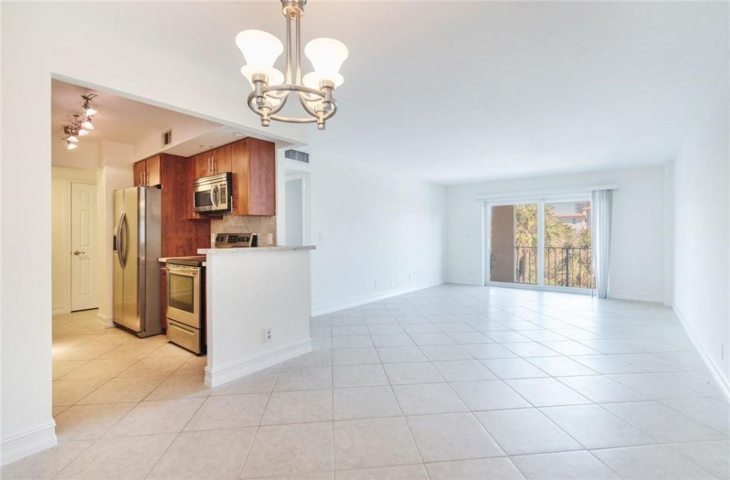 950 Ponce De Leon Rd, Unit 408, Boca Raton, FL 33432 Photo