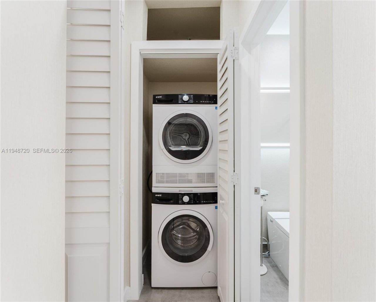 4201 Indian Creek Dr , Unit 9, Miami Beach, FL 33140 Photo