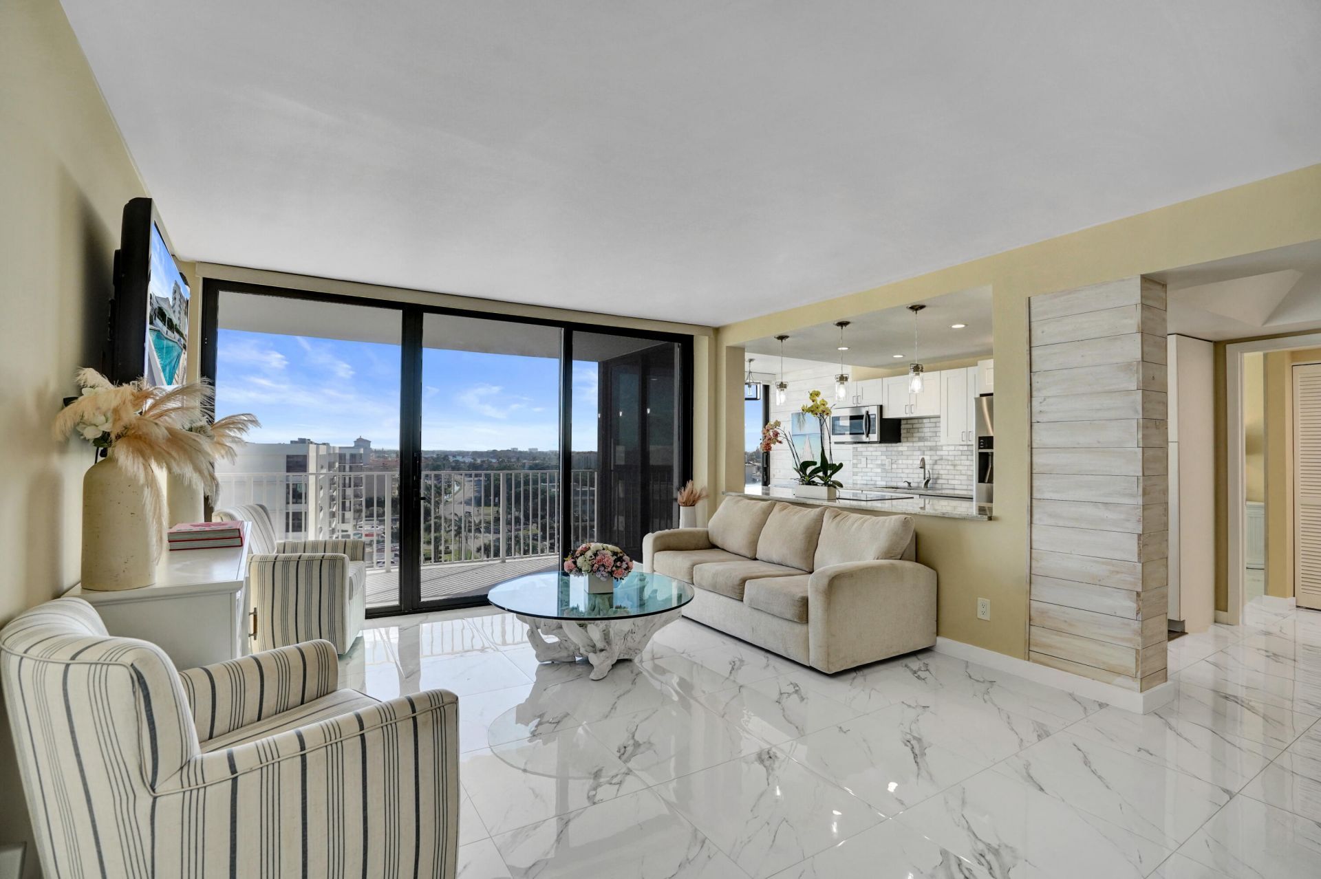 3590 S Ocean Boulevard, Unit 809, South Palm Beach, FL 33480 Photo