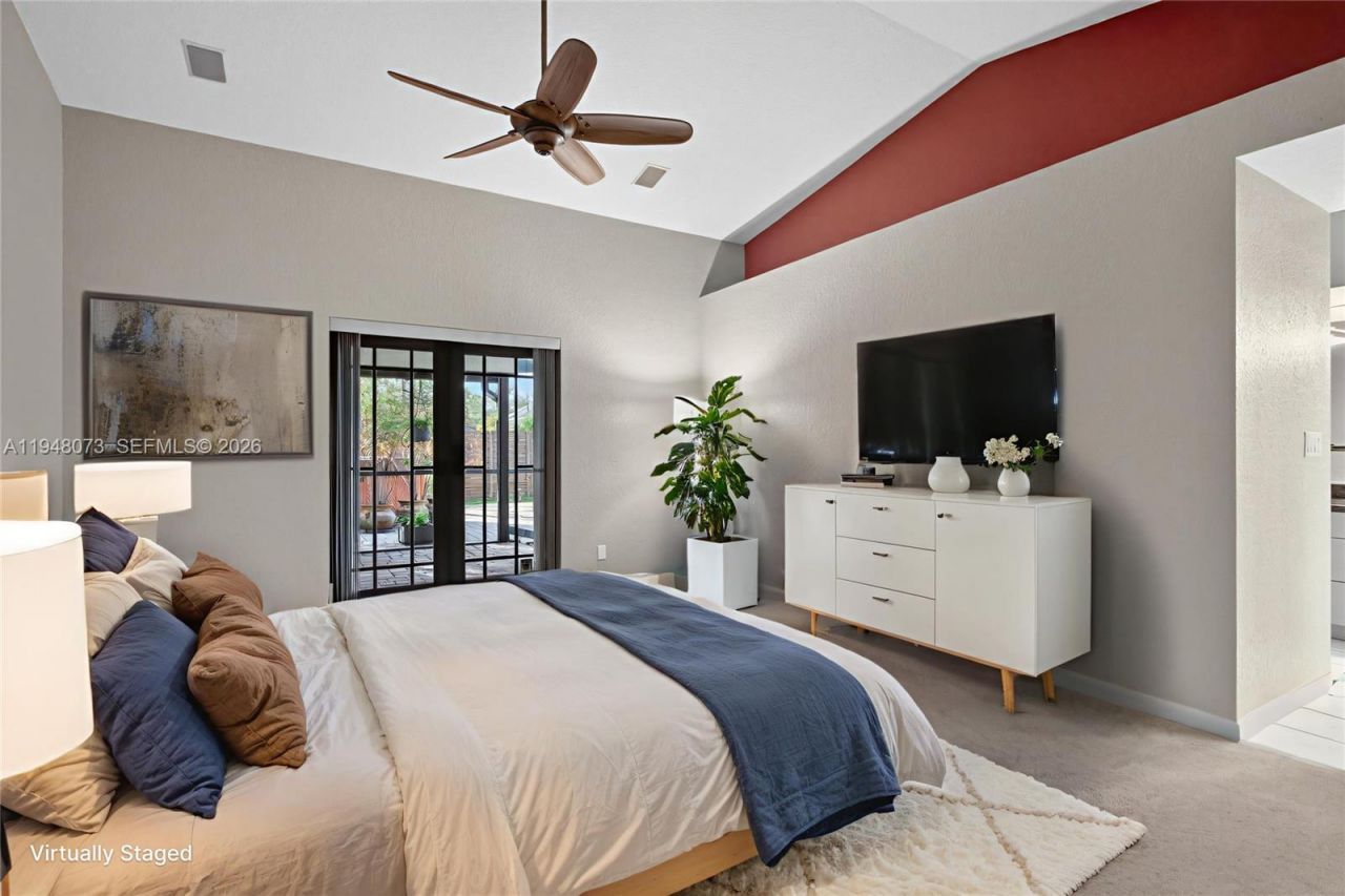 137 E Palm Dr, Margate, FL 33063 Photo