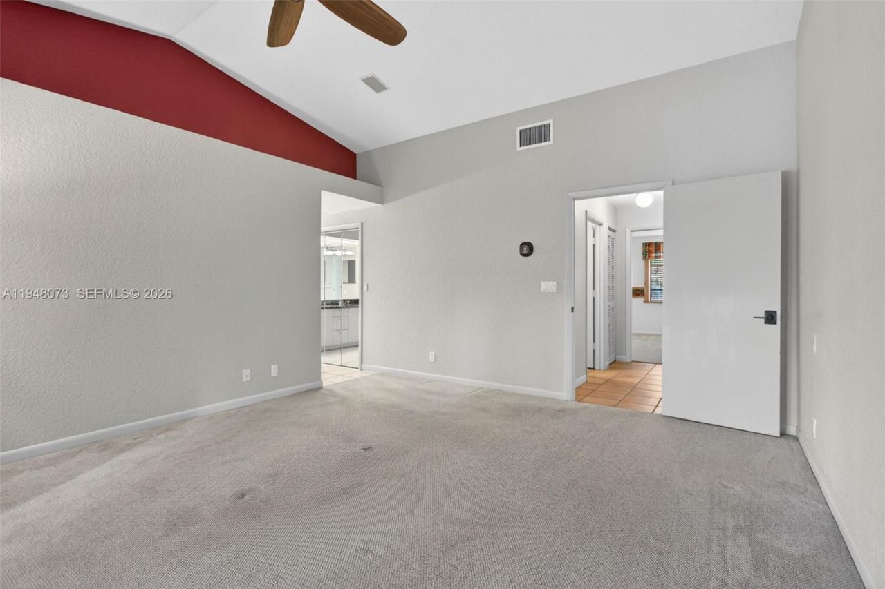 137 E Palm Dr, Margate, FL 33063 Photo