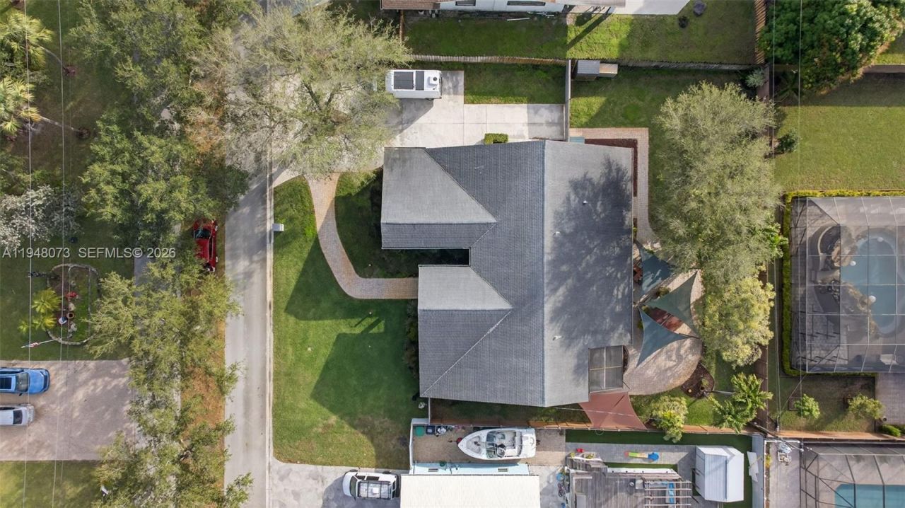 137 E Palm Dr, Margate, FL 33063 Photo