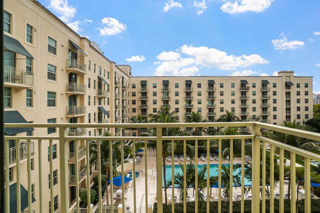 610 Clematis Street, Unit 611, West Palm Beach, FL 33401 Photo