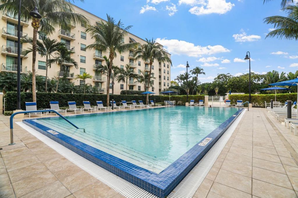 610 Clematis Street, Unit 611, West Palm Beach, FL 33401 Photo