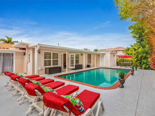 1960 Coral Reef Dr, Lauderdale By The Sea, FL 33062