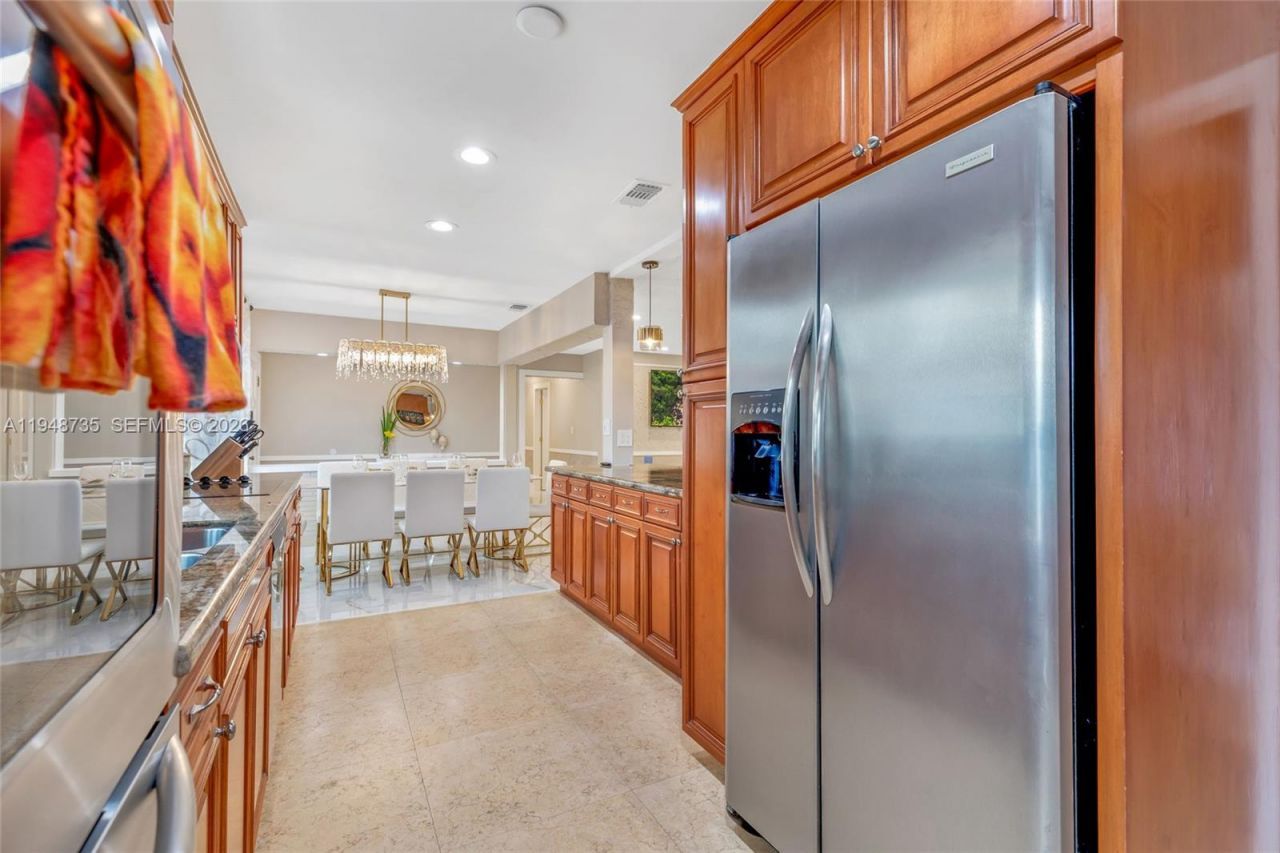 1960 Coral Reef Dr, Lauderdale by the Sea, FL 33062 Photo