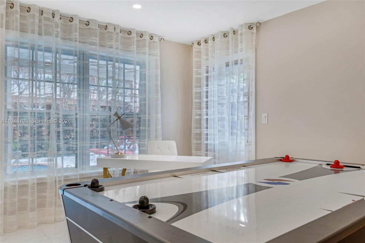 1960 Coral Reef Dr, Lauderdale by the Sea, FL 33062 Photo