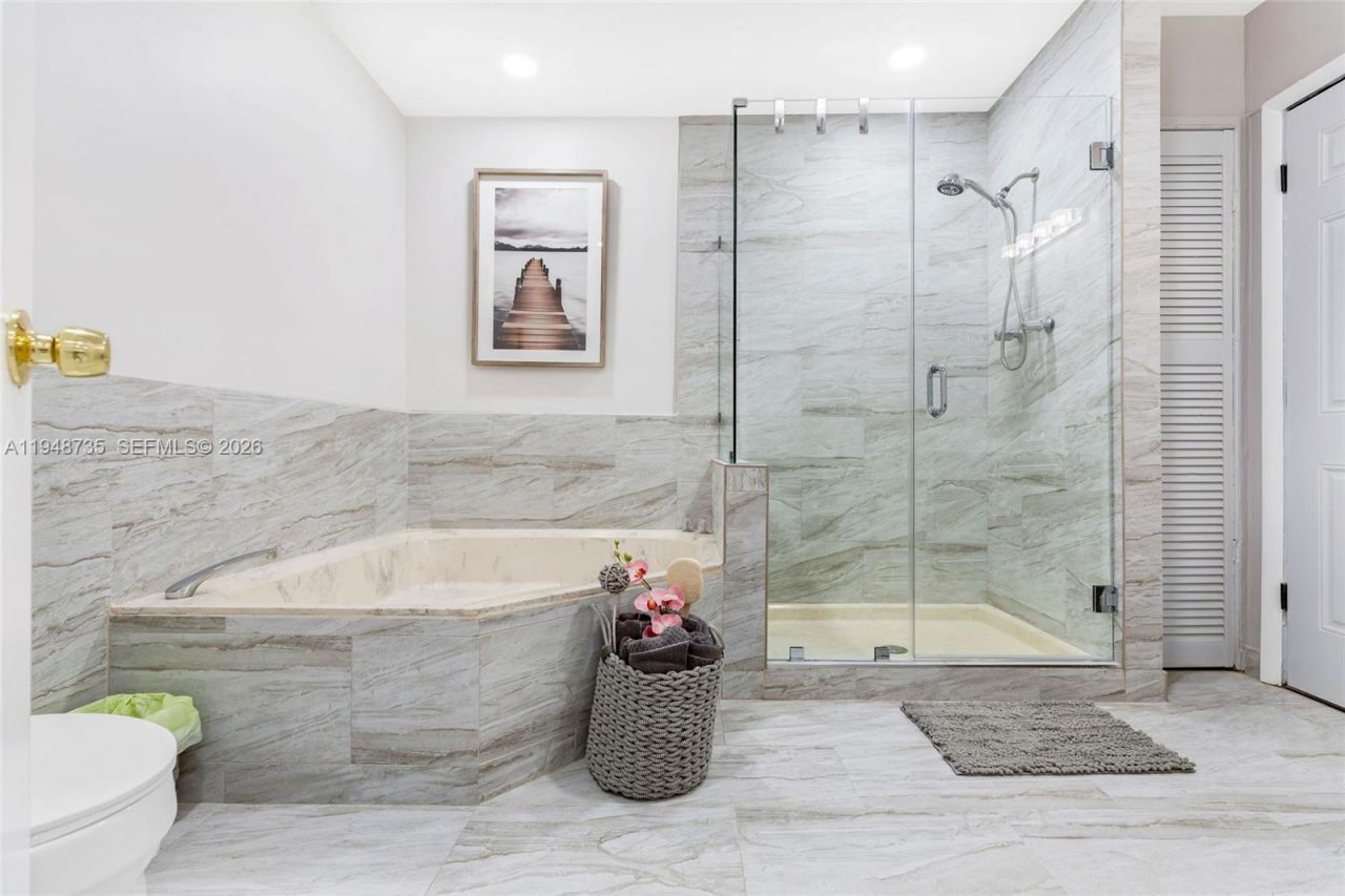 1960 Coral Reef Dr, Lauderdale by the Sea, FL 33062 Photo