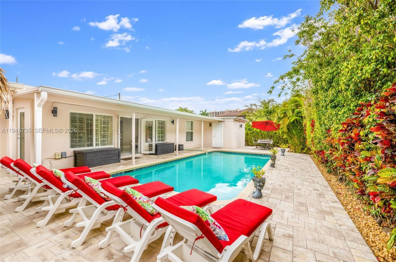 1960 Coral Reef Dr, Lauderdale by the Sea, FL 33062 Photo