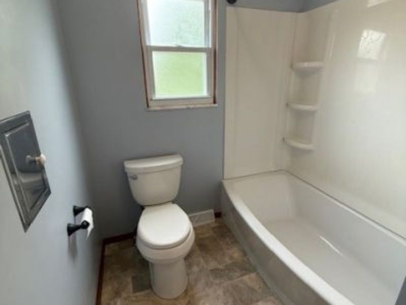 1378 Cayuga Avenue, Akron, OH 44312 Photo 19