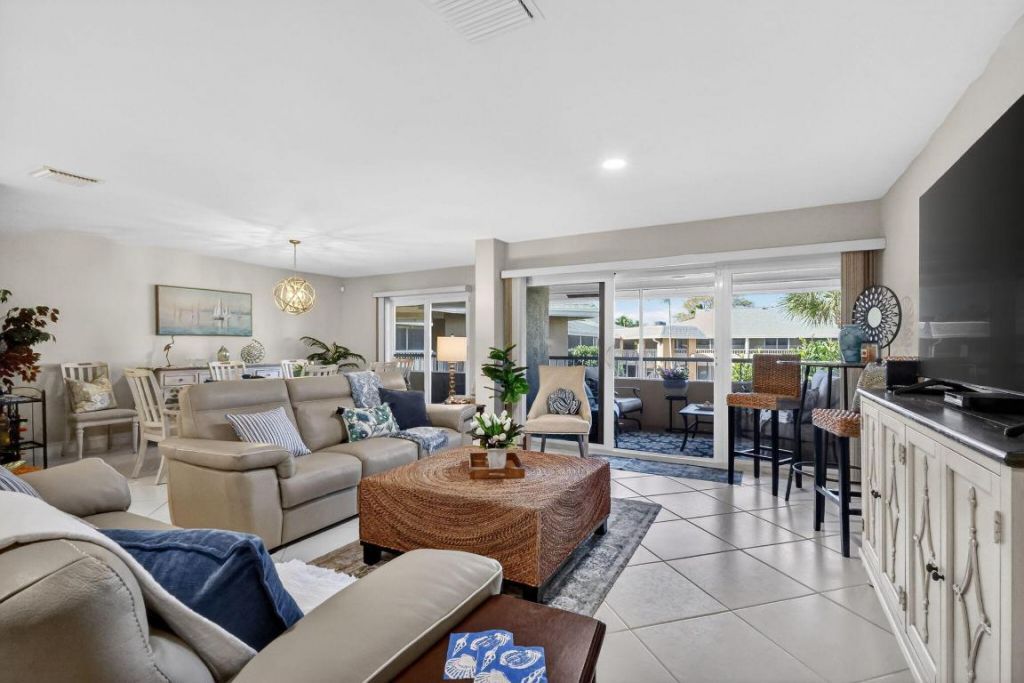 1100 Surf Road, Unit 201, Singer Island, FL 33404 Photo