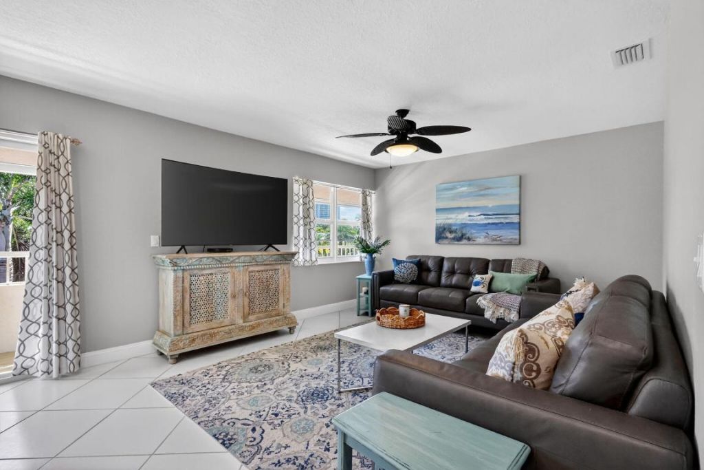 1100 Surf Road, Unit 201, Singer Island, FL 33404 Photo