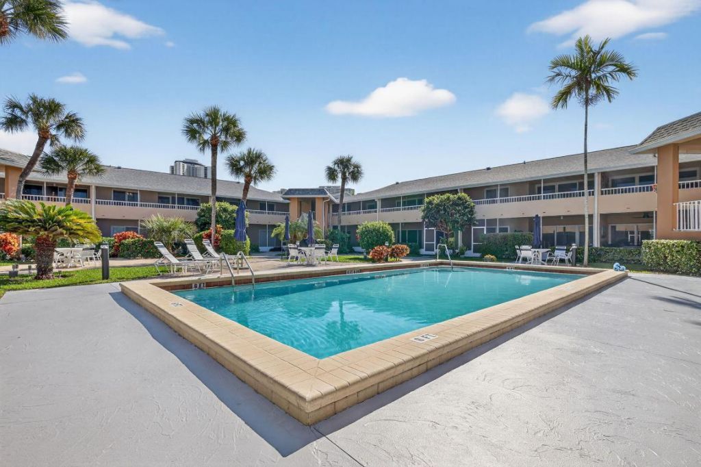 1100 Surf Road, Unit 201, Singer Island, FL 33404 Photo