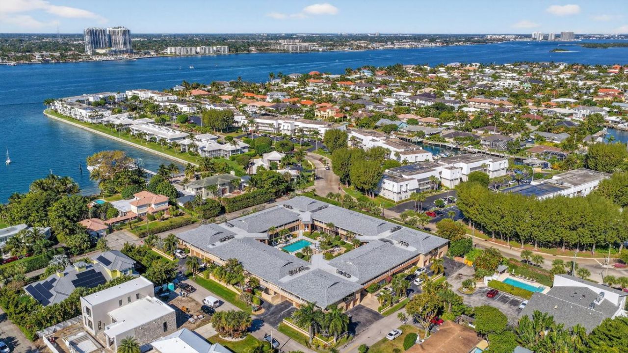 1100 Surf Road, Unit 201, Singer Island, FL 33404 Photo