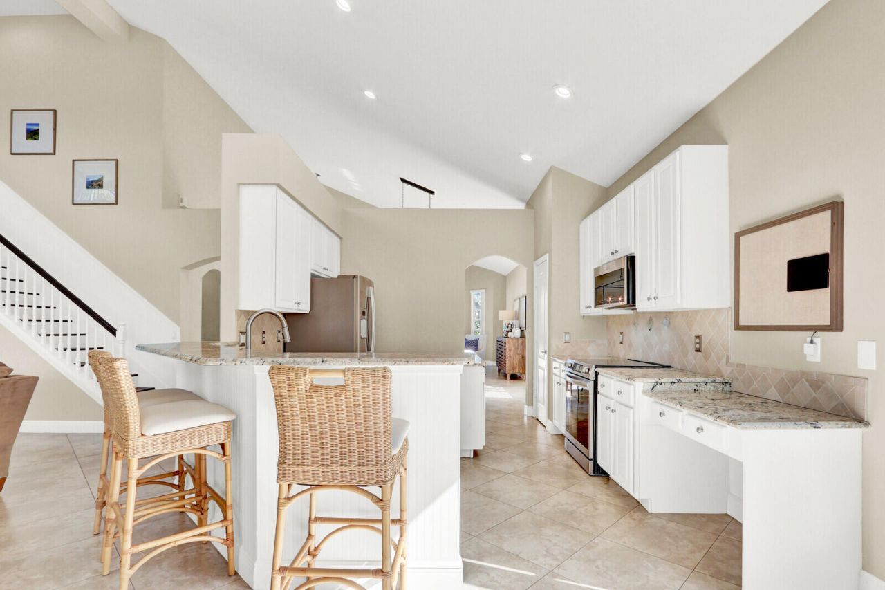 620 SW Barbuda Bay, Port Saint Lucie, FL 34986 Photo