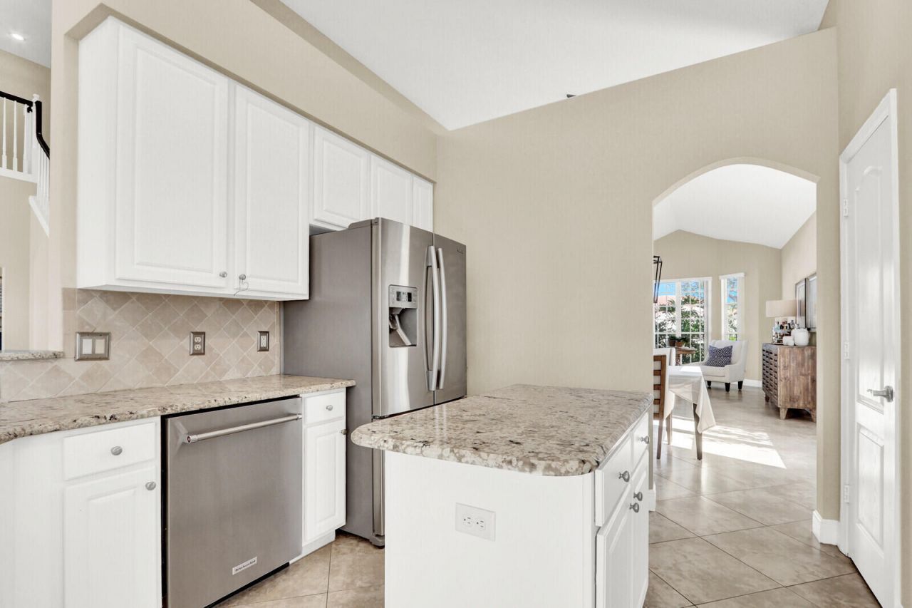 620 SW Barbuda Bay, Port Saint Lucie, FL 34986 Photo