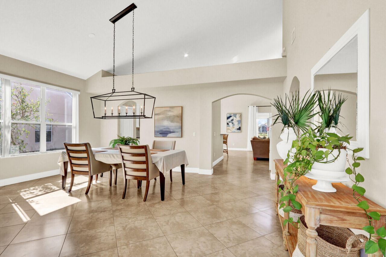 620 SW Barbuda Bay, Port Saint Lucie, FL 34986 Photo