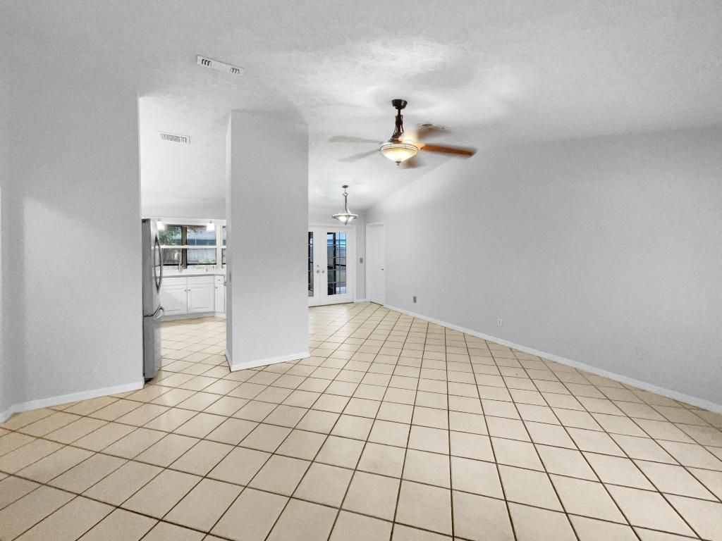 5409 Hickory Drive, Fort Pierce, FL 34982 Photo