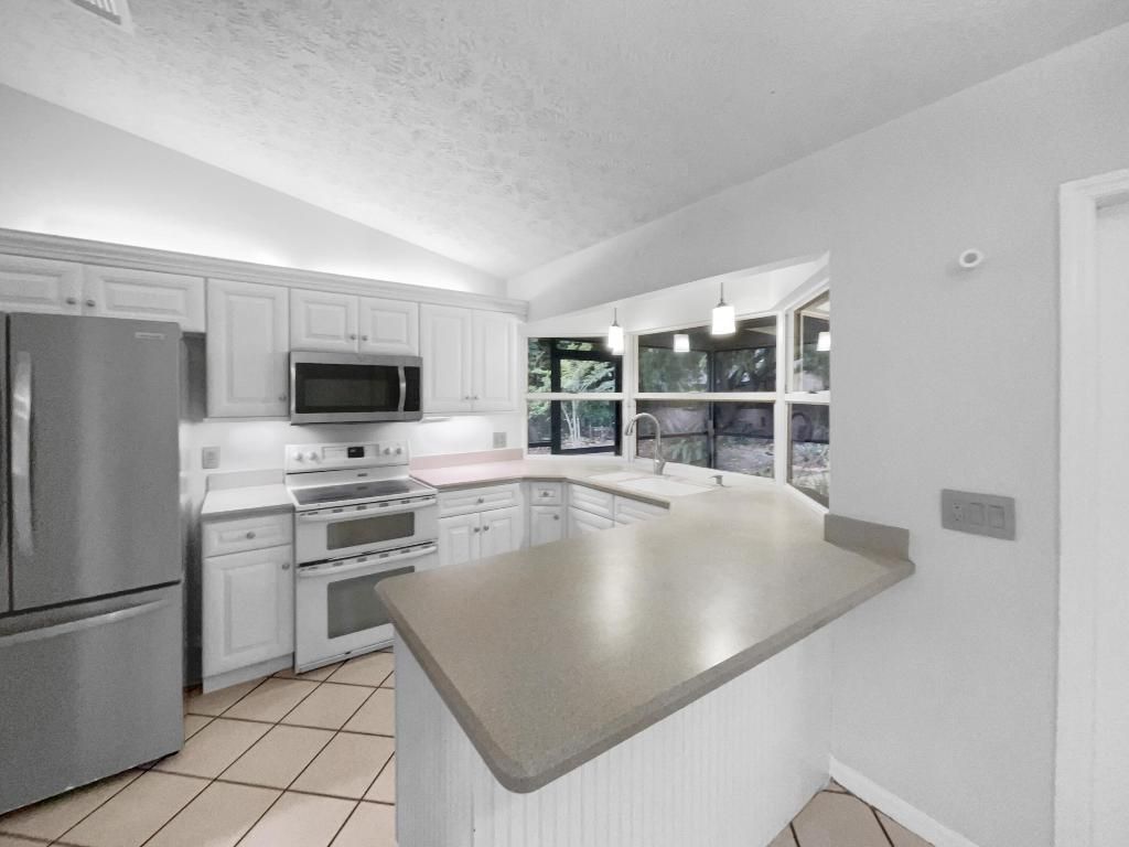 5409 Hickory Drive, Fort Pierce, FL 34982 Photo