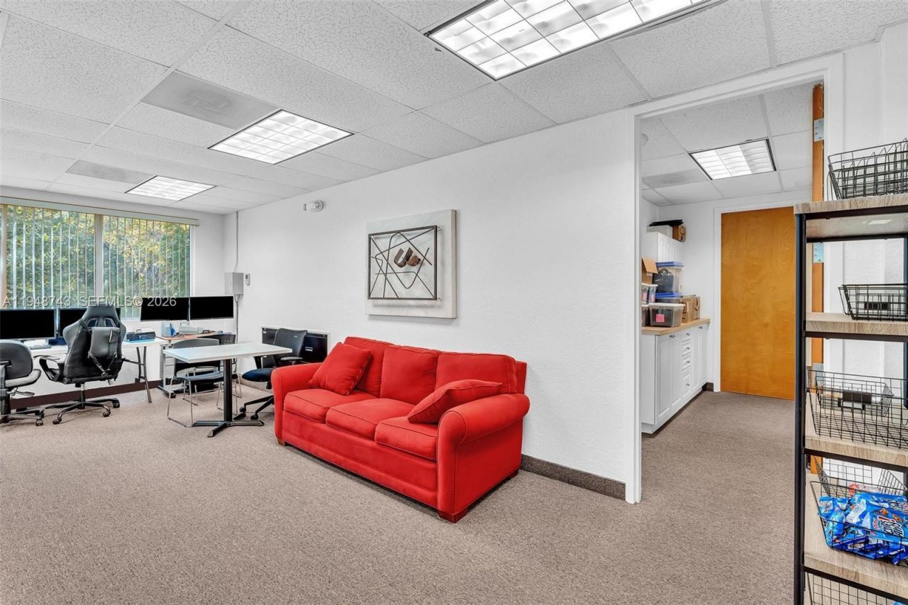 7665 Davie Road Ext, Davie, FL 33024 Photo