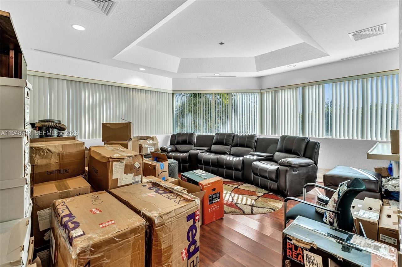 7665 Davie Road Ext, Davie, FL 33024 Photo