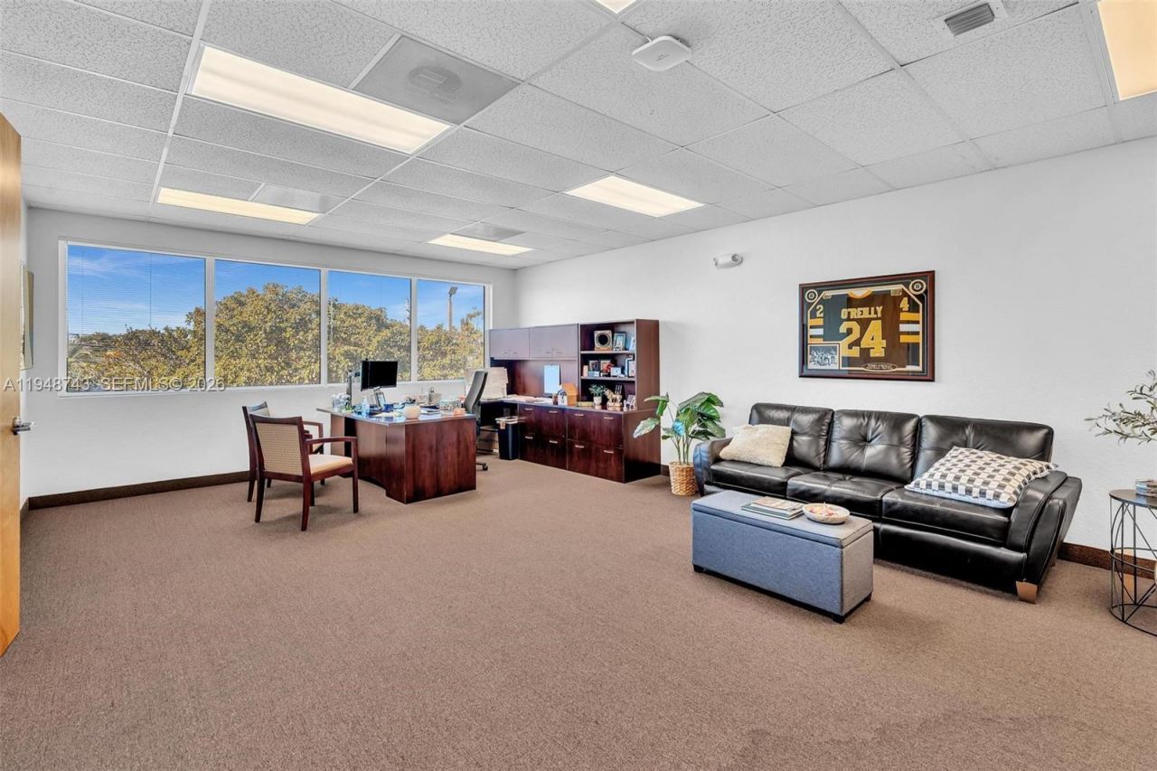 7665 Davie Road Ext, Davie, FL 33024 Photo