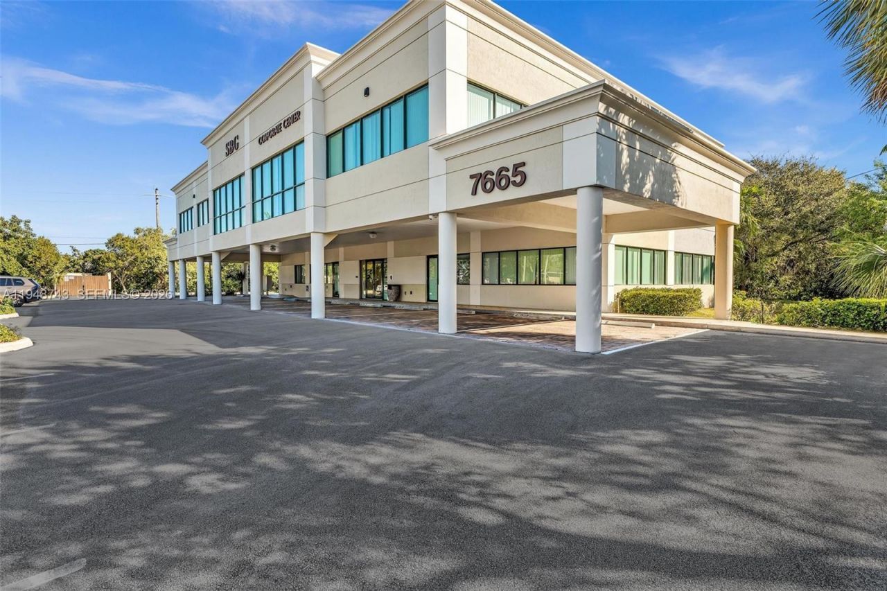 7665 Davie Road Ext, Davie, FL 33024 Photo