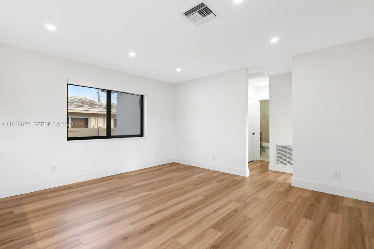 1201 N 16th Ave, Hollywood, FL 33020 Photo