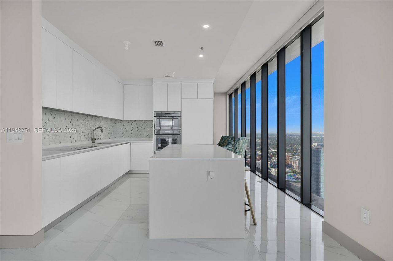 700 NE 24, Unit PH5801, Miami, FL 33137 Photo