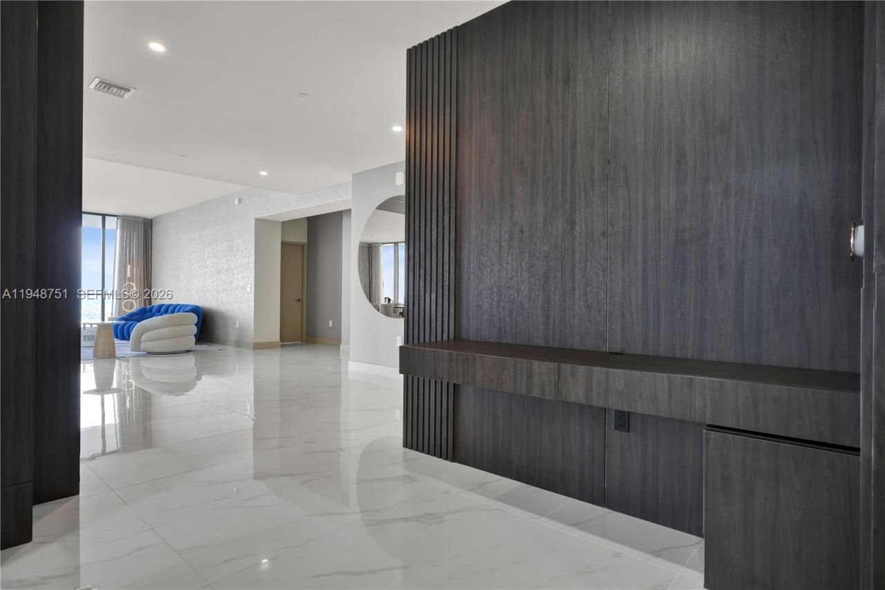 700 NE 24, Unit PH5801, Miami, FL 33137 Photo