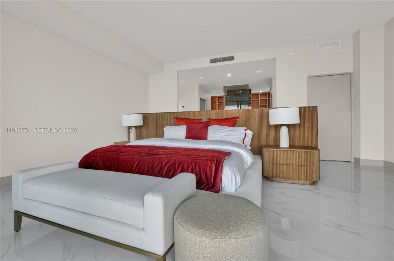 700 NE 24, Unit PH5801, Miami, FL 33137 Photo