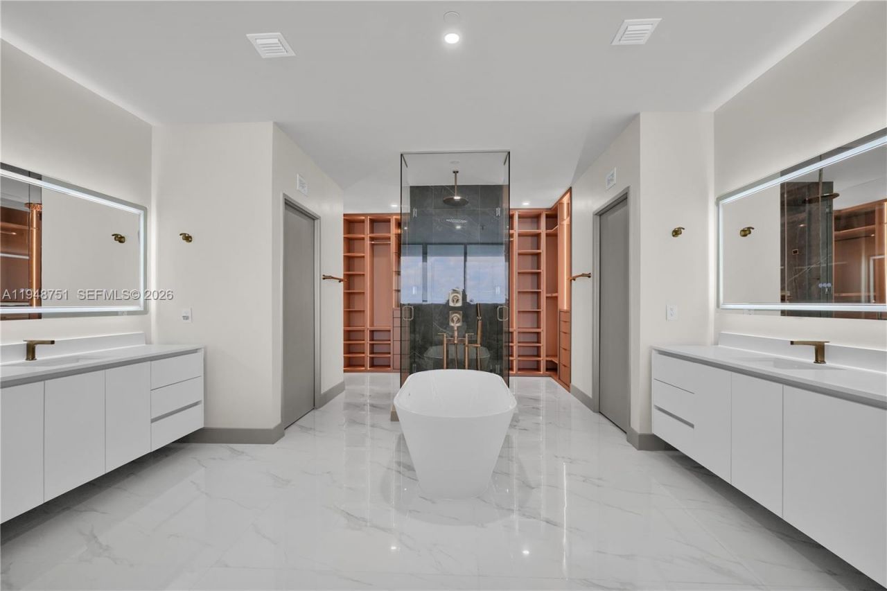 700 NE 24, Unit PH5801, Miami, FL 33137 Photo