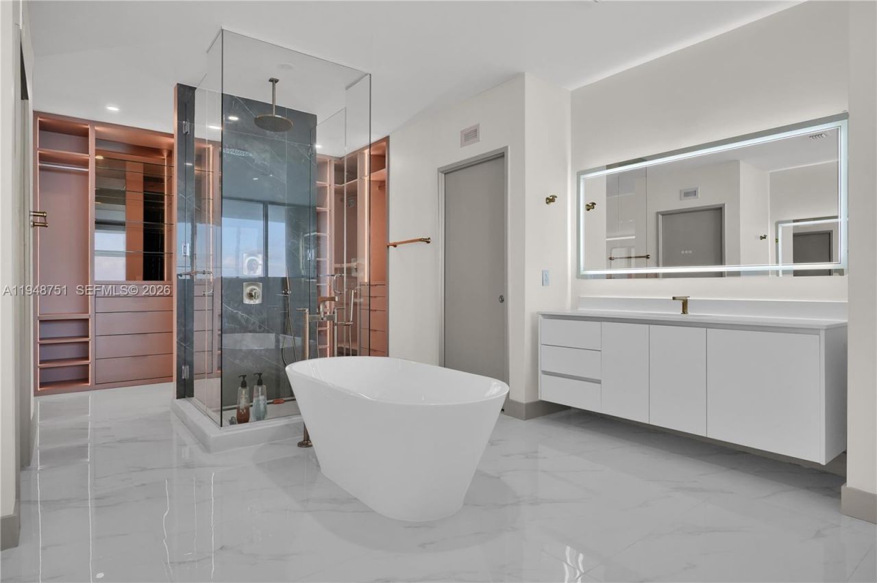 700 NE 24, Unit PH5801, Miami, FL 33137 Photo