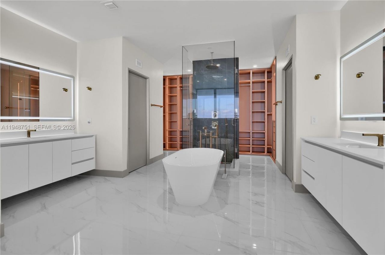 700 NE 24, Unit PH5801, Miami, FL 33137 Photo
