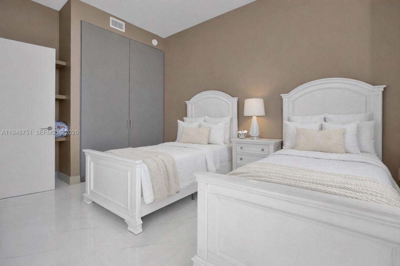700 NE 24, Unit PH5801, Miami, FL 33137 Photo
