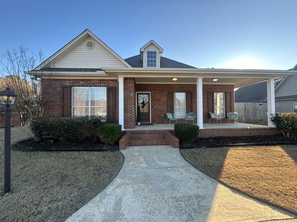 107 Northfield Dr., Saltillo, MS 38866