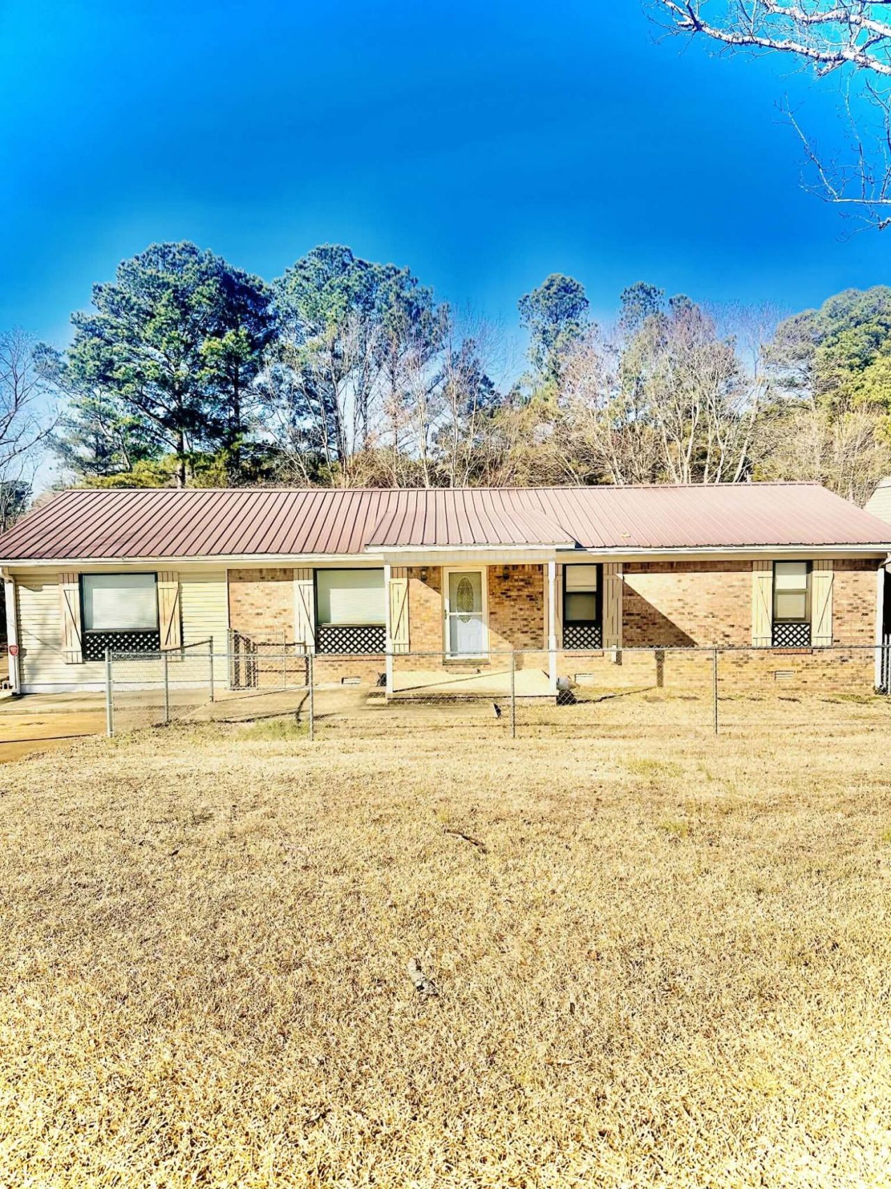 117 CR 218 Corinth, MS 38834