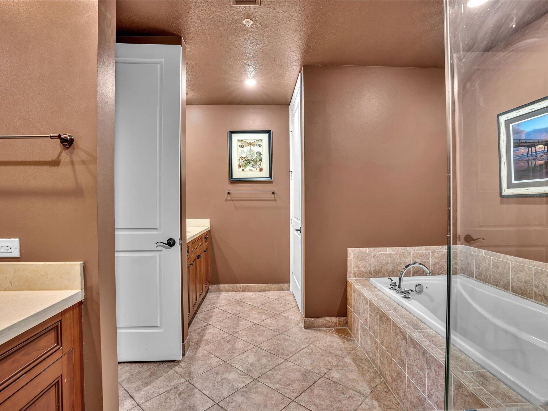 200 NE 2nd Avenue, Unit 310, Delray Beach, FL 33444 Photo