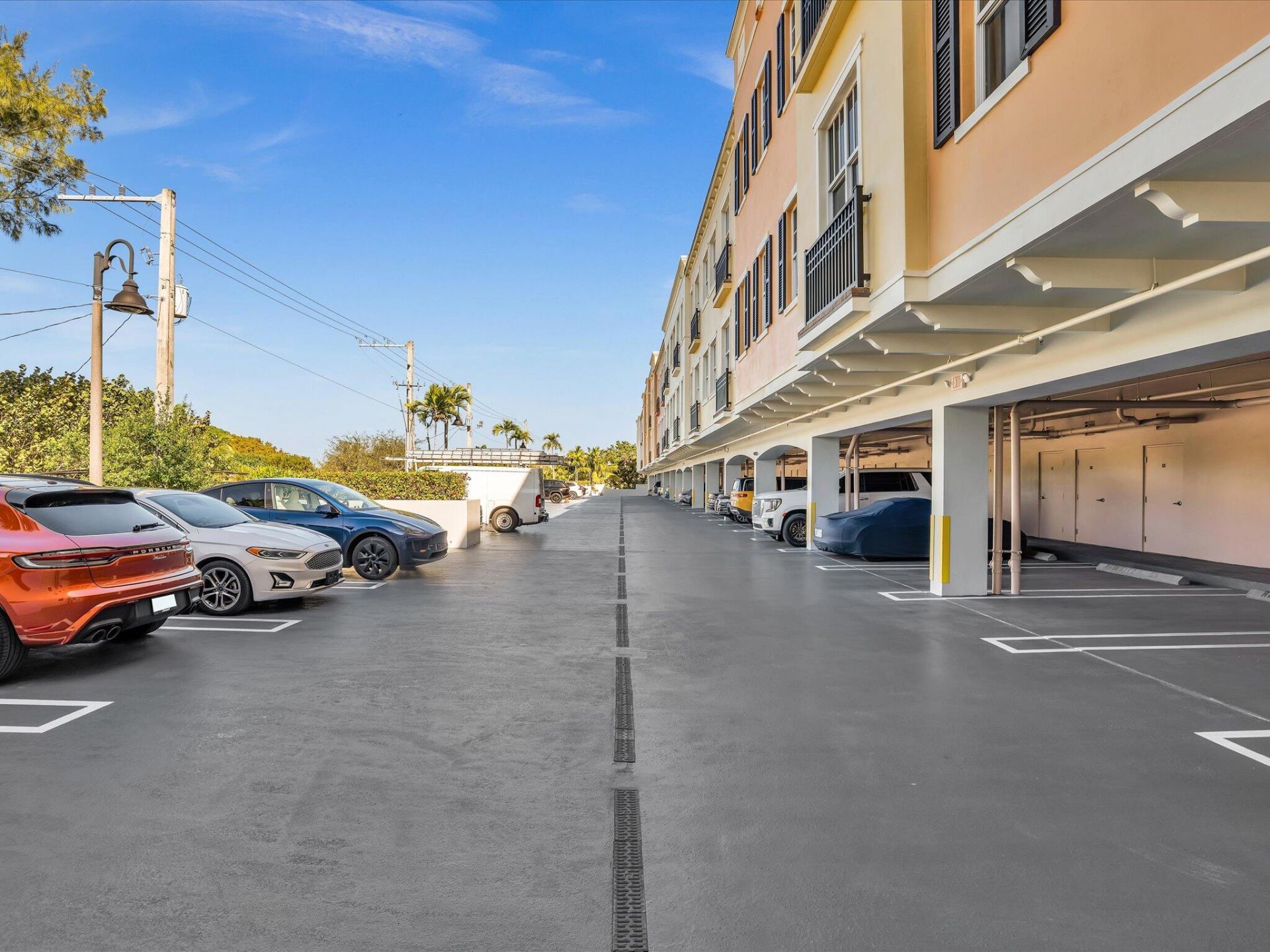 200 NE 2nd Avenue, Unit 310, Delray Beach, FL 33444 Photo