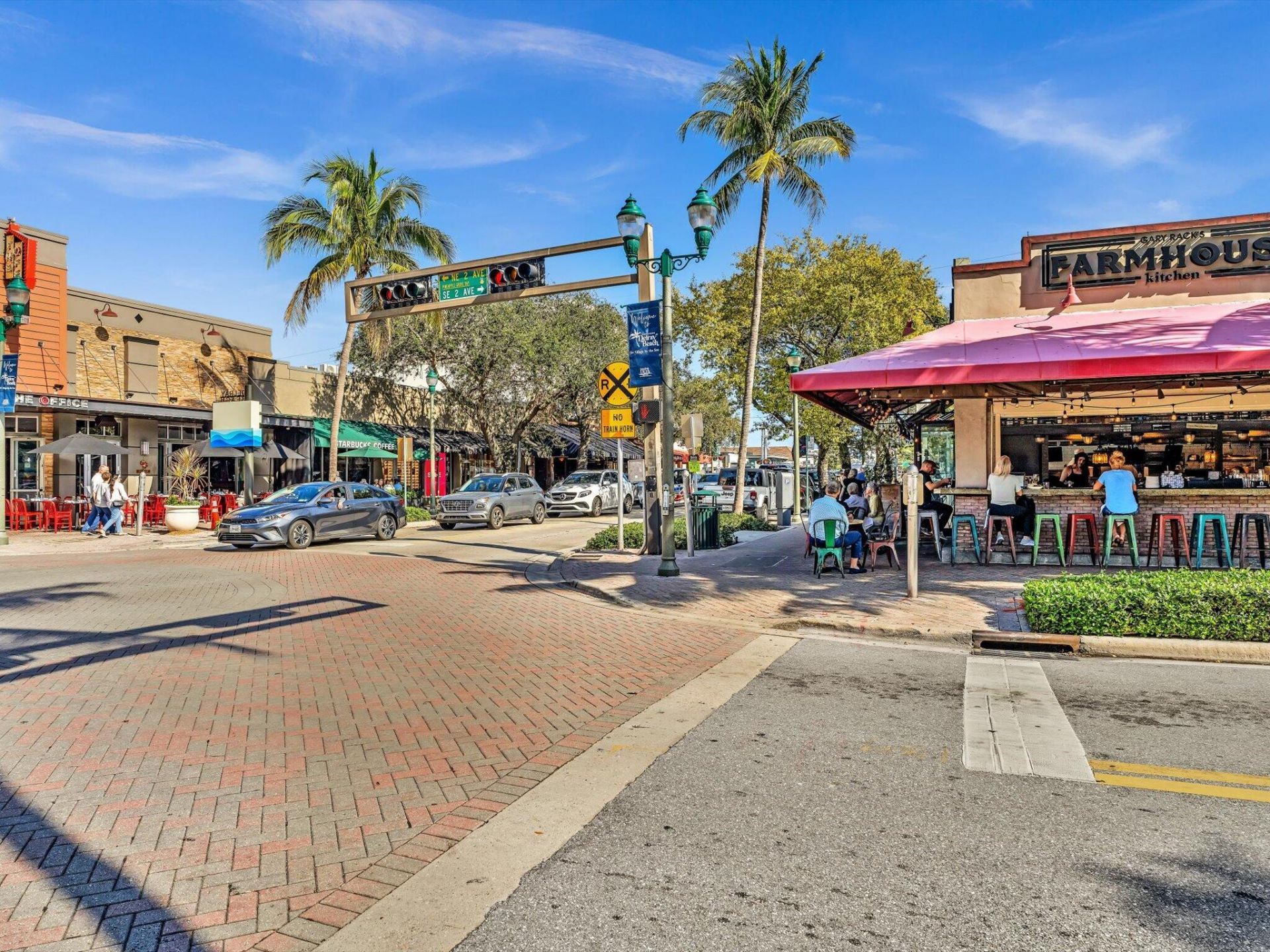 200 NE 2nd Avenue, Unit 310, Delray Beach, FL 33444 Photo