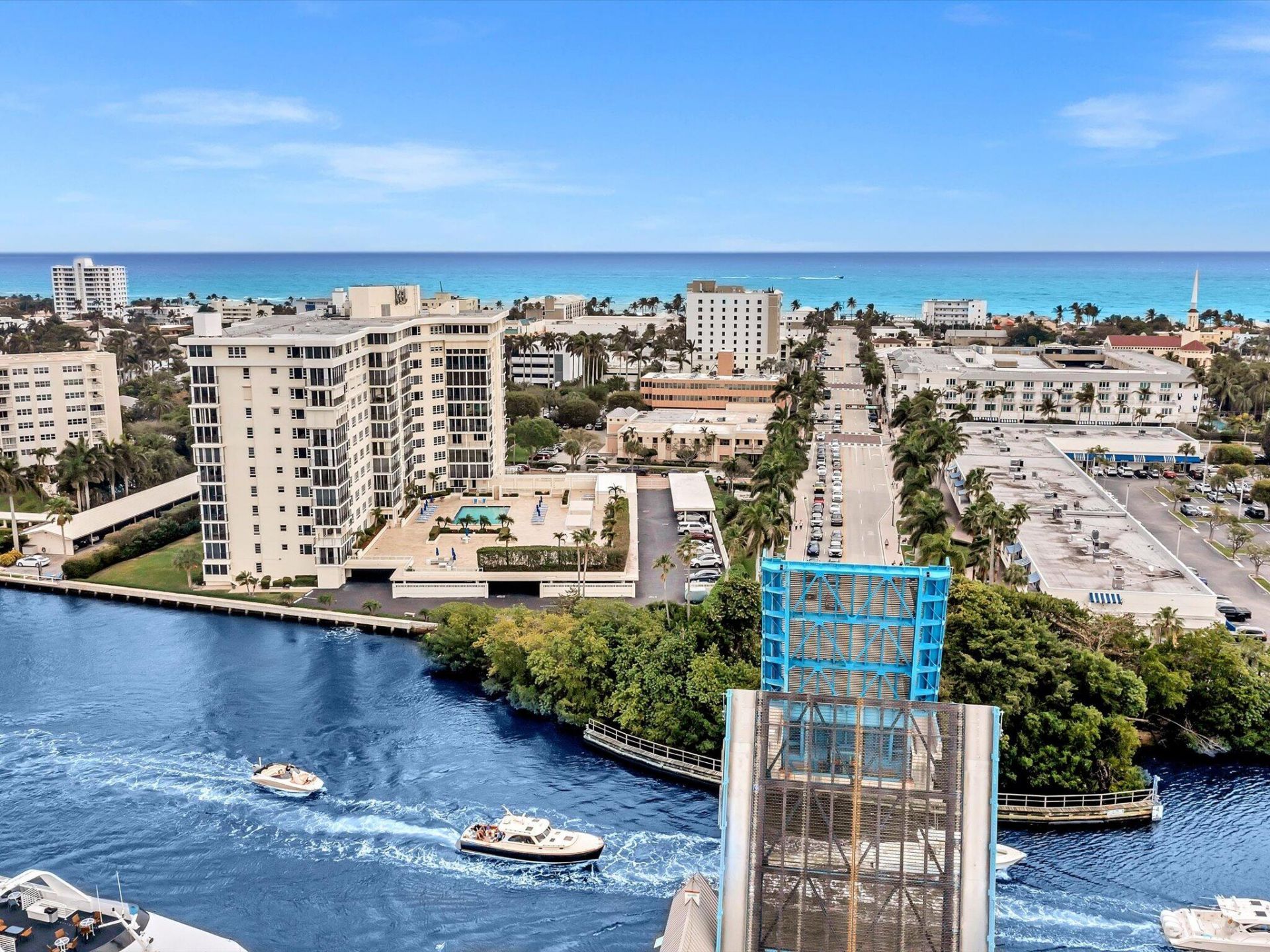 200 NE 2nd Avenue, Unit 310, Delray Beach, FL 33444 Photo