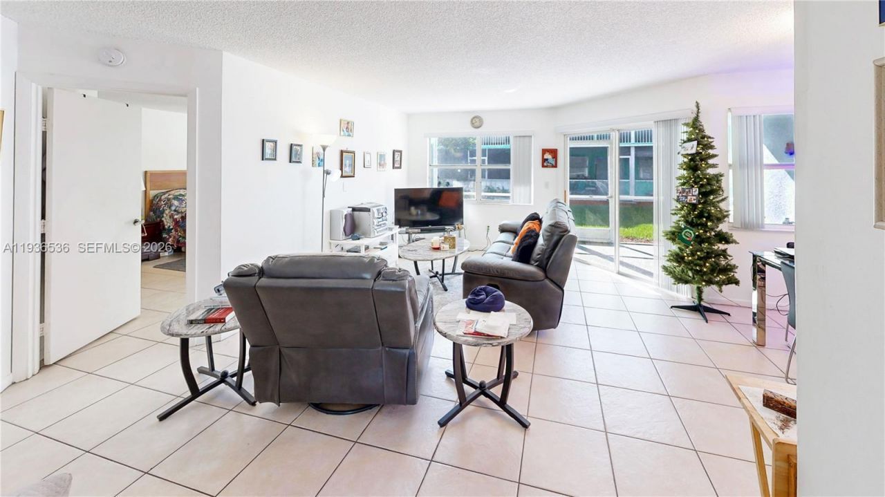 2657 SE 19th Ct , Unit 103-E, Homestead, FL 33035 Photo