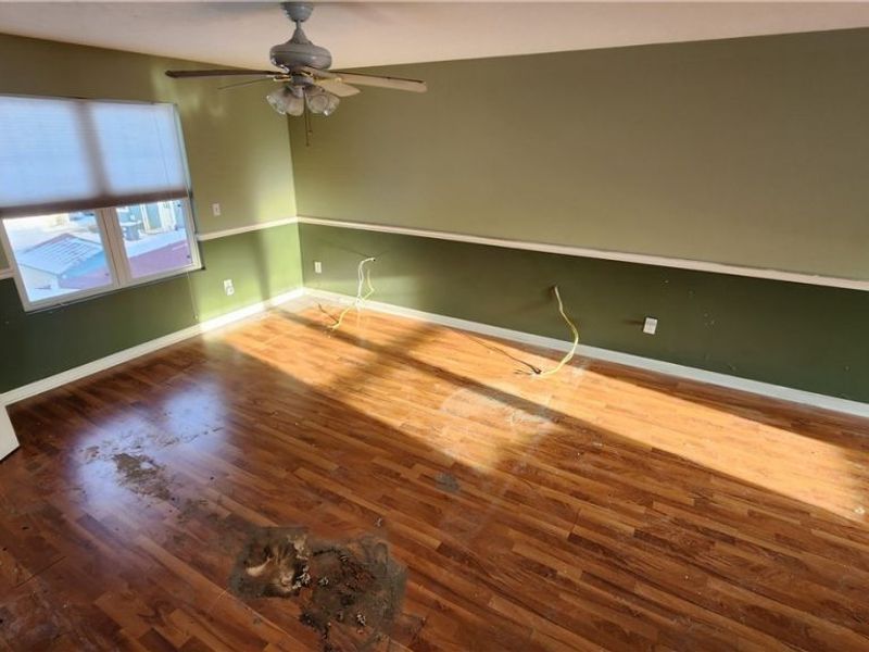 858 Marcie Drive, Cleveland, OH 44109 Photo 22