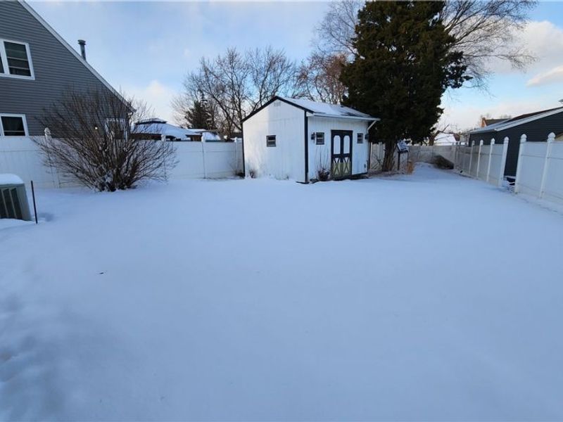 858 Marcie Drive, Cleveland, OH 44109 Photo 34