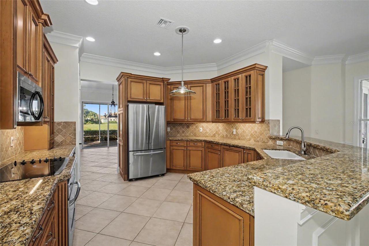 2158 Falls Circle, Vero Beach, FL 32967 Photo
