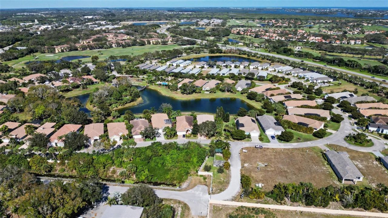 2158 Falls Circle, Vero Beach, FL 32967 Photo