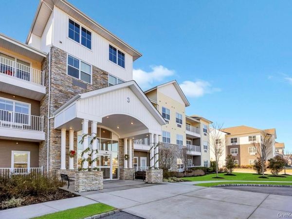 3 Meadows Lane, Unit 14, Yaphank, NY 11980