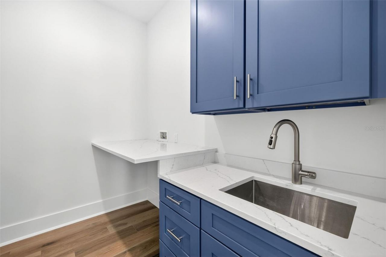 2050 Hawaii Avenue Ne, Saint Petersburg, FL 33703 Photo